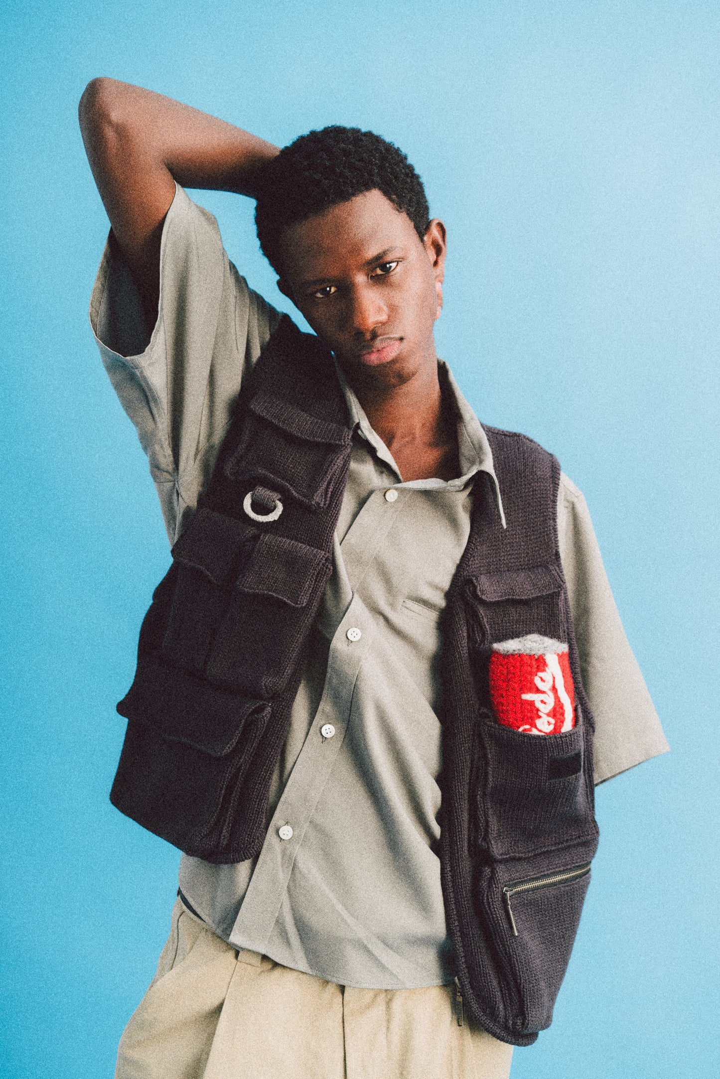 KNITTED FISSHING VEST (FADED BLACK)