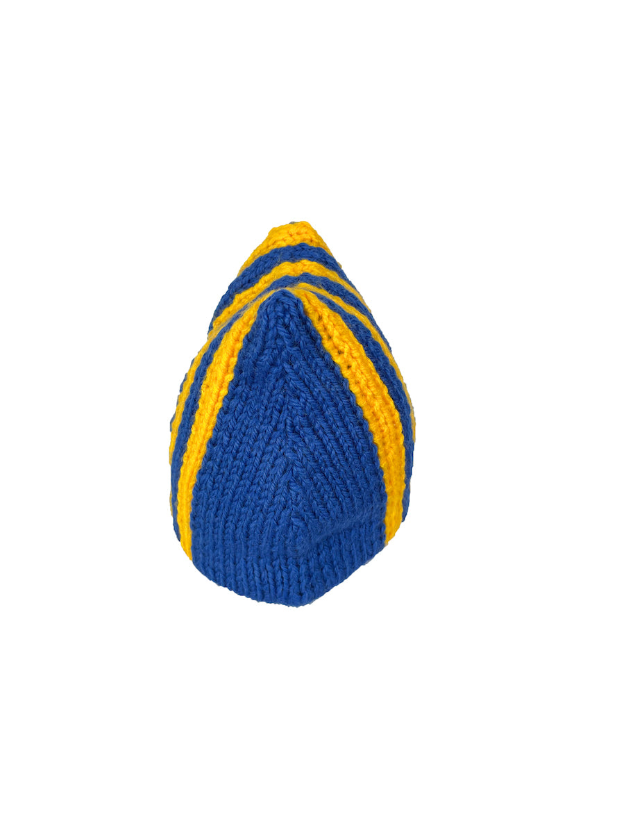 HAND KNITTED CAP (BLUE)