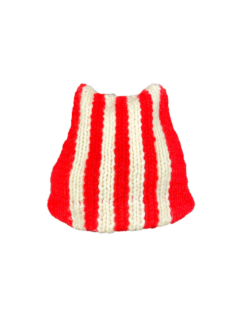 HAND KNITTED CAP (RED)