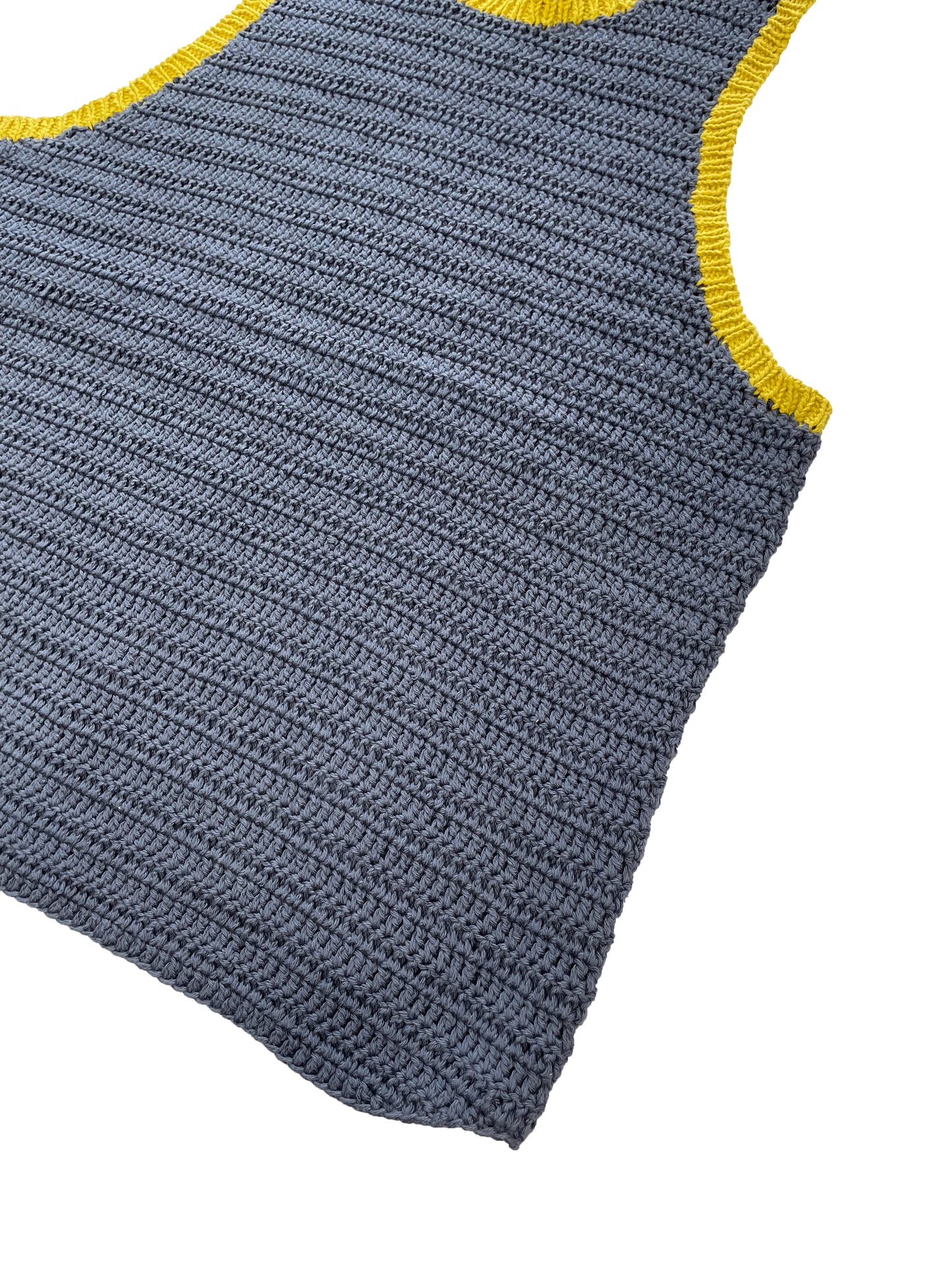 CROCHET TRIM TANK TOP (NAVY)