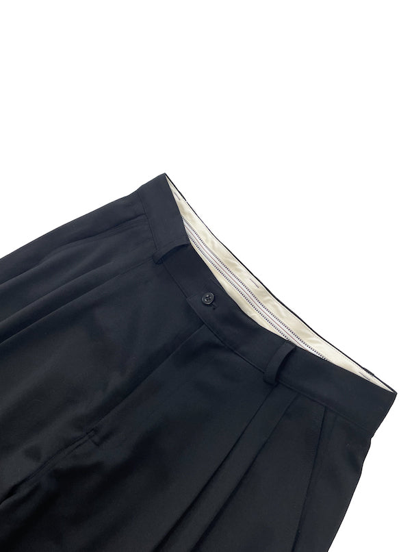 THREE QUARTER WOOL 2TUCK TROUSERS (BLACK)