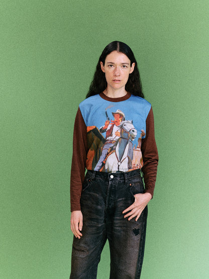 PHOTO PRINT SLIM FIT L/S TEE (BROWN)