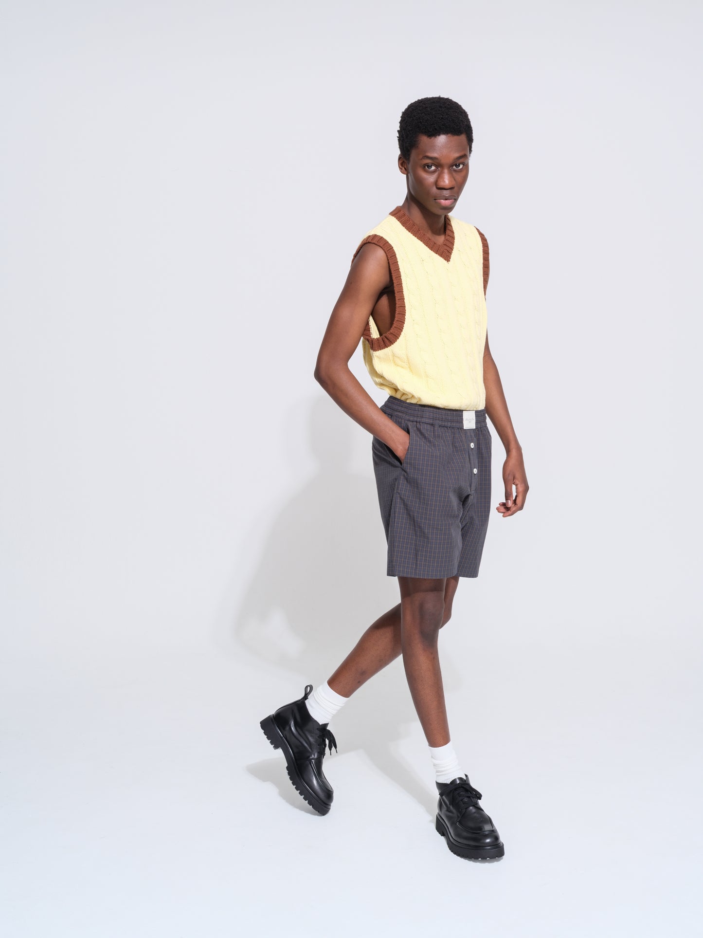 CABLE KNIT RINGER VEST (LIGHT YELLOW)