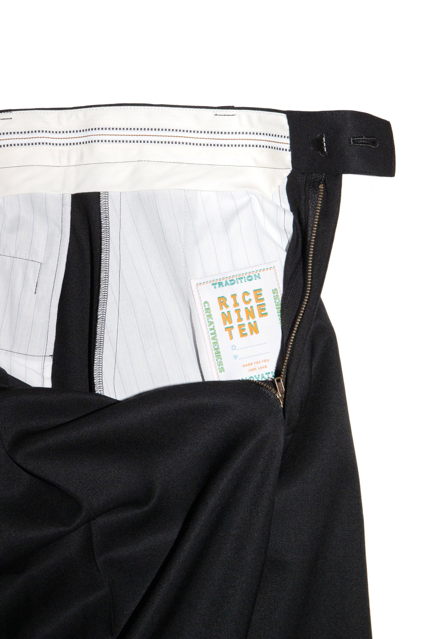 THREE QUARTER WOOL 2TUCK TROUSERS (BLACK)