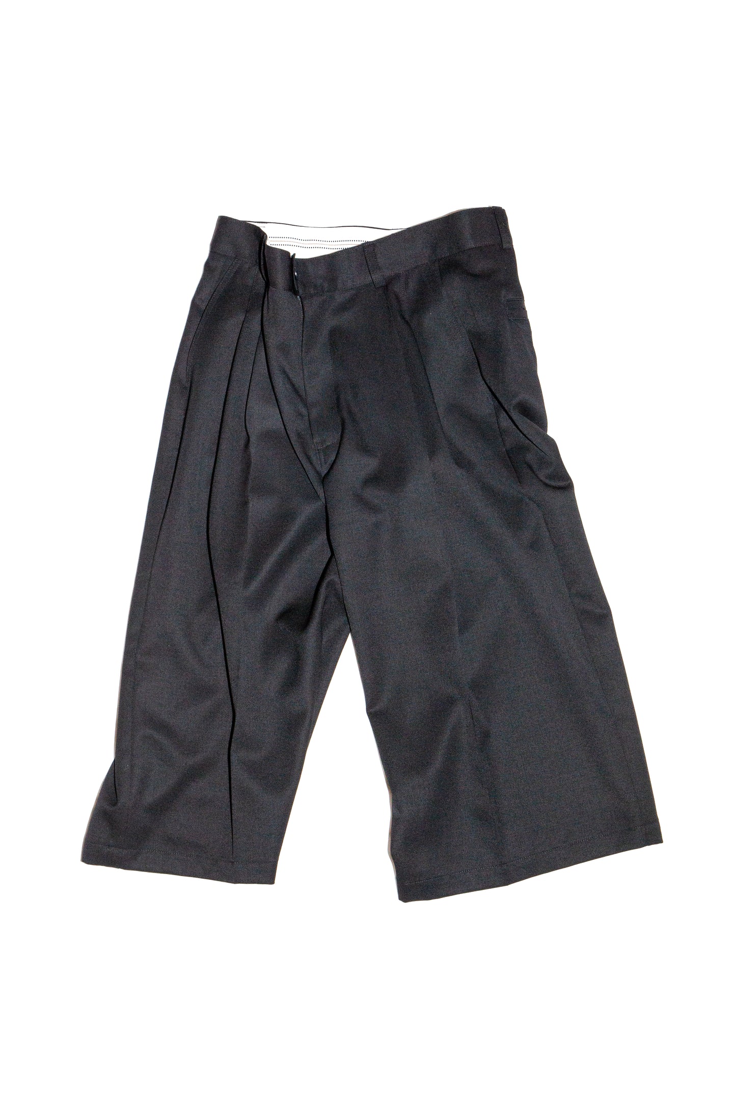 THREE QUARTER WOOL 2TUCK TROUSERS (BLACK)