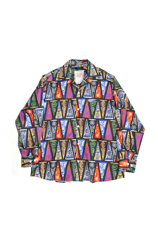 COLLEGE PENNANT OPEN COLLAR SHIRT (BLACK)