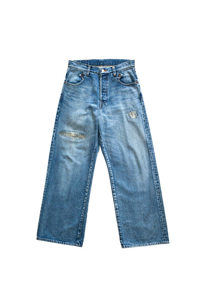 DISTRESSED LOVELY JEANS (ICE BLUE)