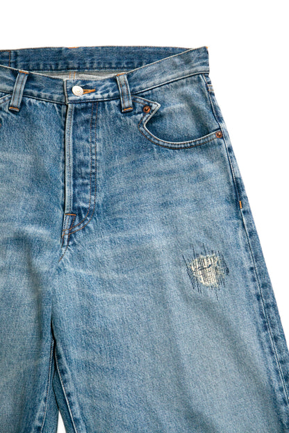 DISTRESSED LOVELY JEANS (ICE BLUE)