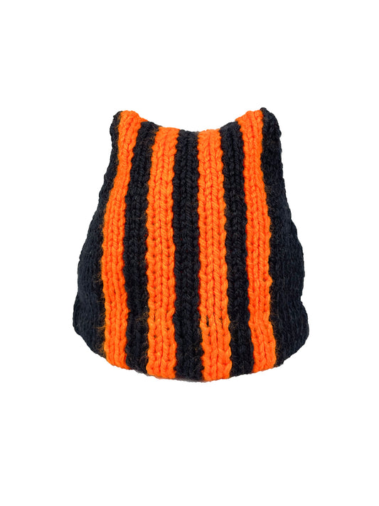 HAND KNITTED CAP (BLACK)